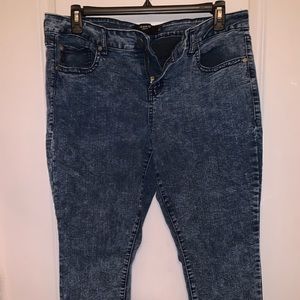 Torrid acid wash capris